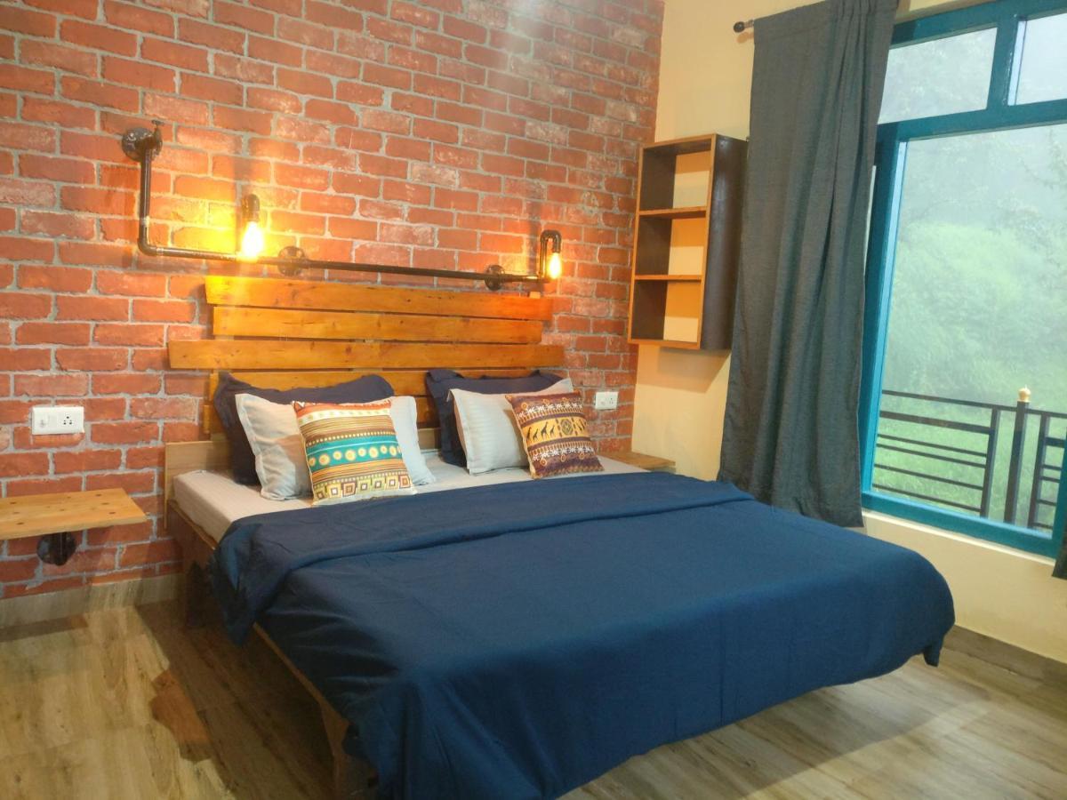 White Rabbit Guest House 达兰萨拉 外观 照片